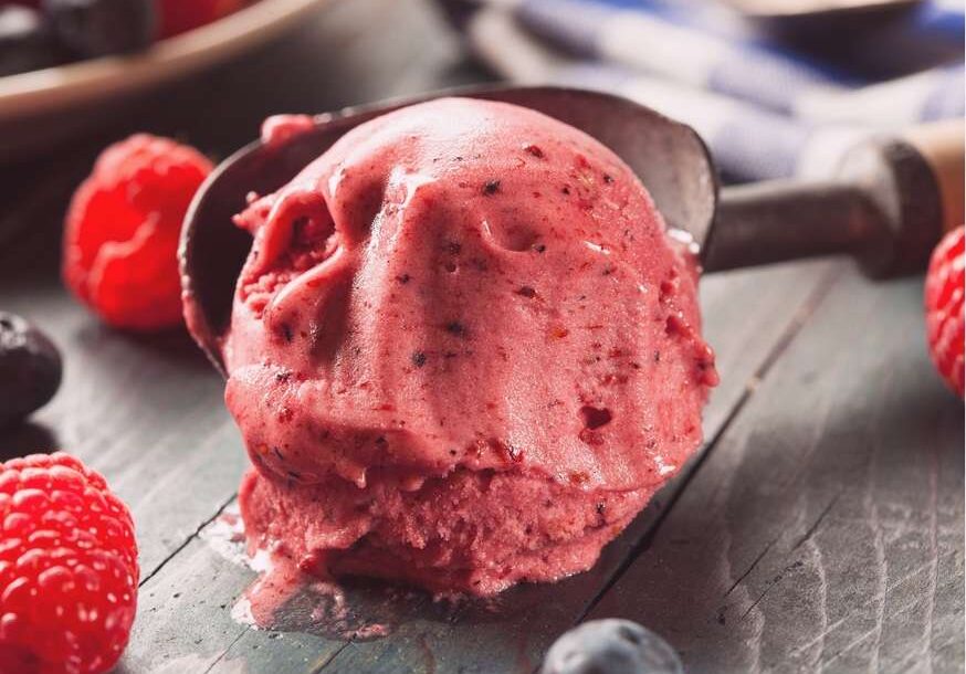 Sorbetti alla frutta | Acqua oligominerale Sorgesana