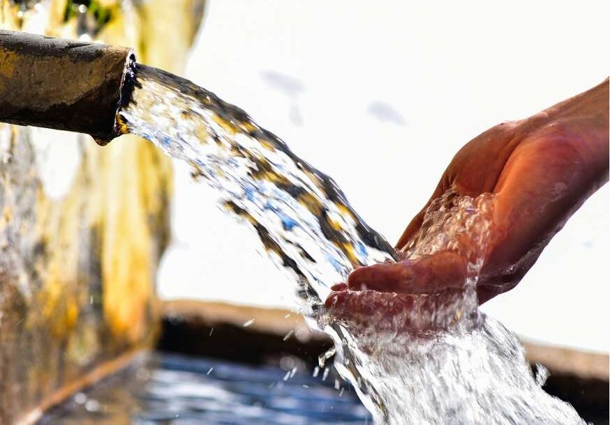 Sorgente acqua minerale | Sorgesana