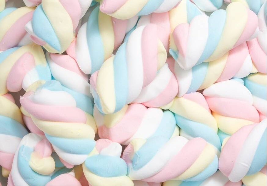 Mangiare dolci fa venire sete | Acqua Sorgesana oligominerale