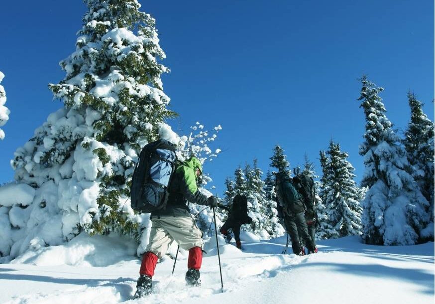 l'idratazione migliora le prestazioni degli sport invernali | Acqua Sorgesana