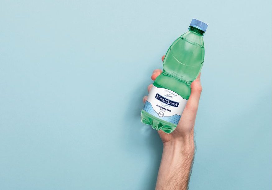 Come conservare l'acqua in casa | Acqua Sorgesana