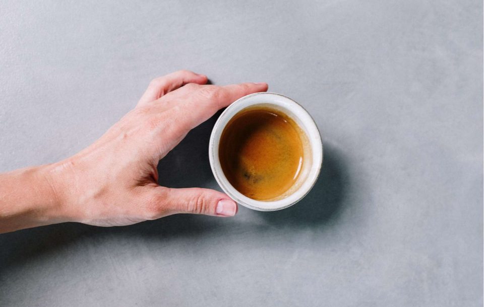 caffè e acqua oligominerale | Acqua Sorgesana