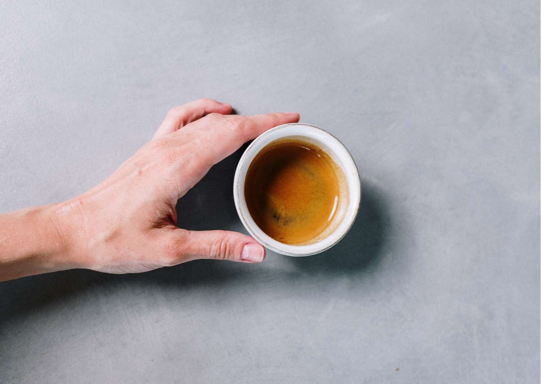 caffè e acqua oligominerale | Acqua Sorgesana