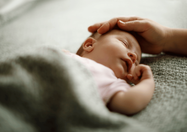 Il rumore bianco aiuta il bambino a dormire | Acqua Sorgesana oligominerale